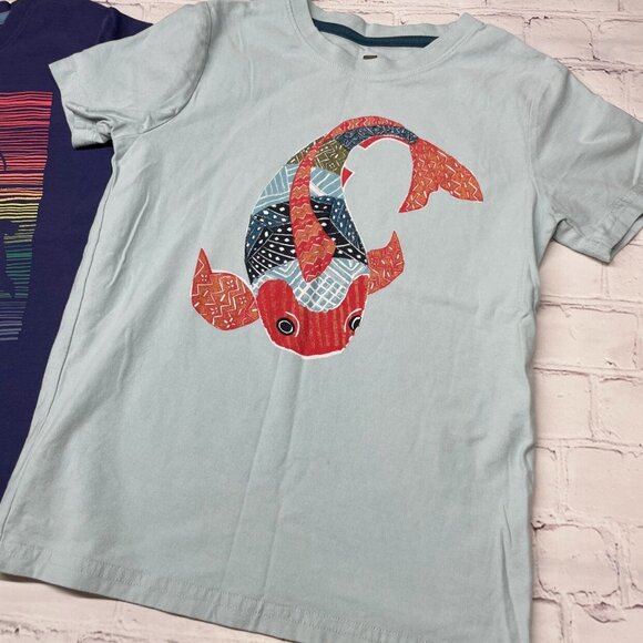 Tea Collection Kantha Koi Fish / Rainbow + Sharks Graphic Tee Bundle Size 8 - Picture 2 of 8